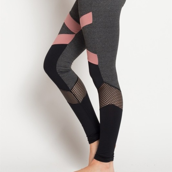 Yoga or Workout Pants, Leggings, Pink & Black - Picture 3 of 6